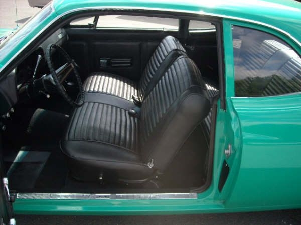 70 Falcon CJ428  interior.jpg