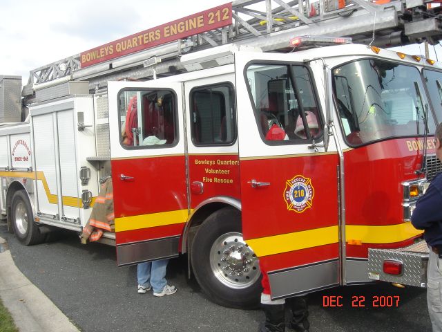 Christmas ride Fire engine.JPG