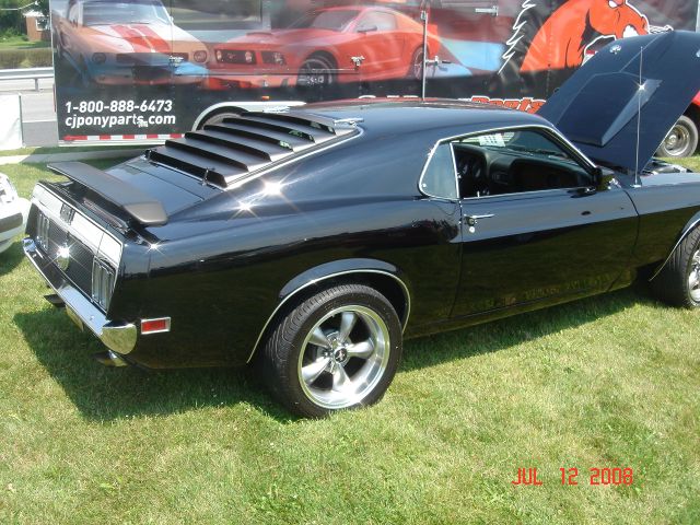 Mach 1 black sm.jpg