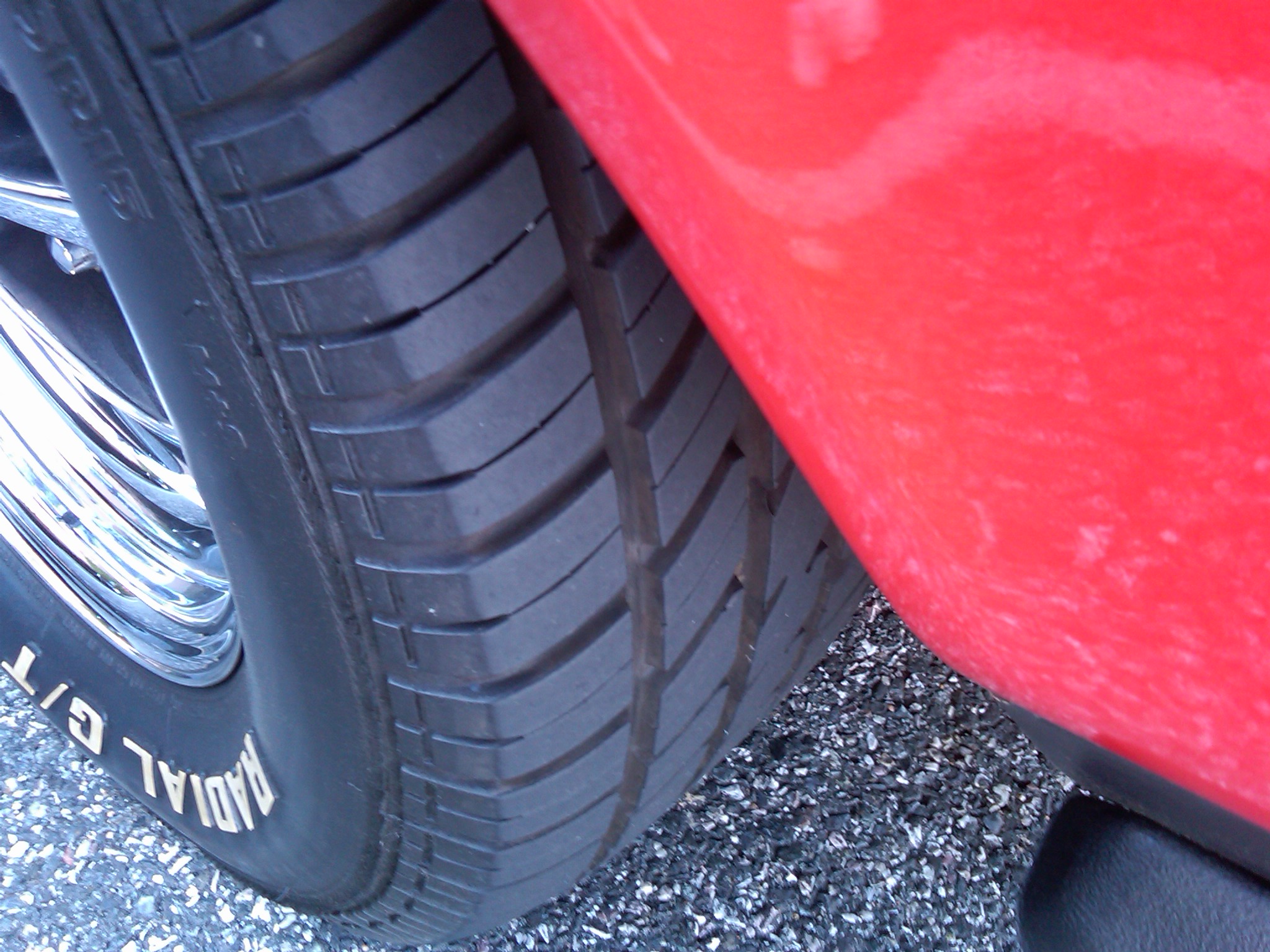 Magnum front 2 - tread.jpg