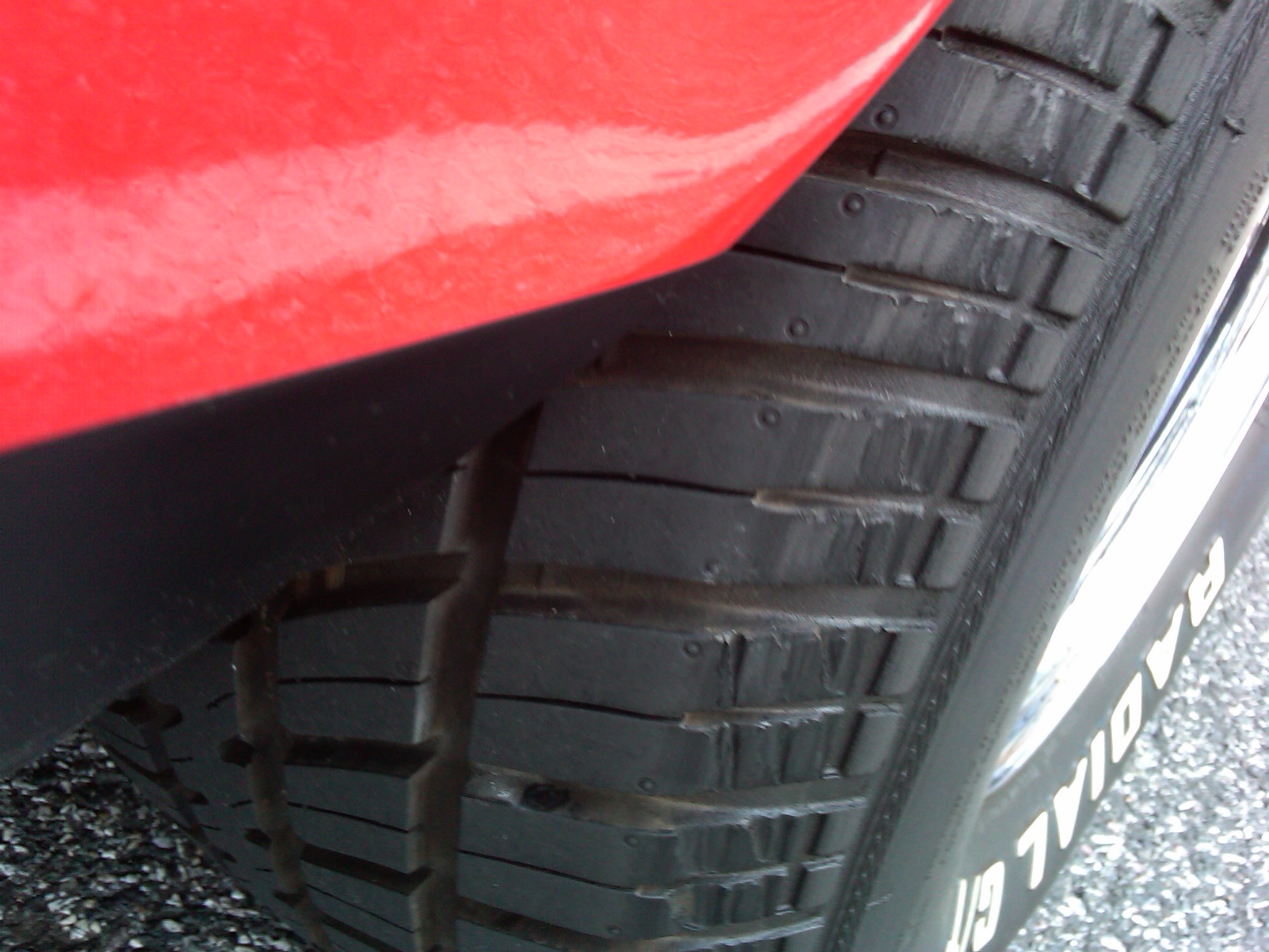 Magnum rear 1 - tread.jpg